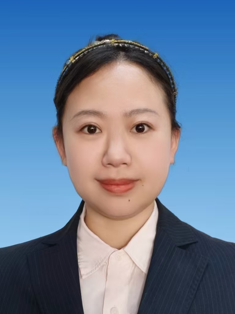 陈碧心 陈碧心